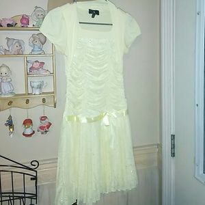 Girls dress